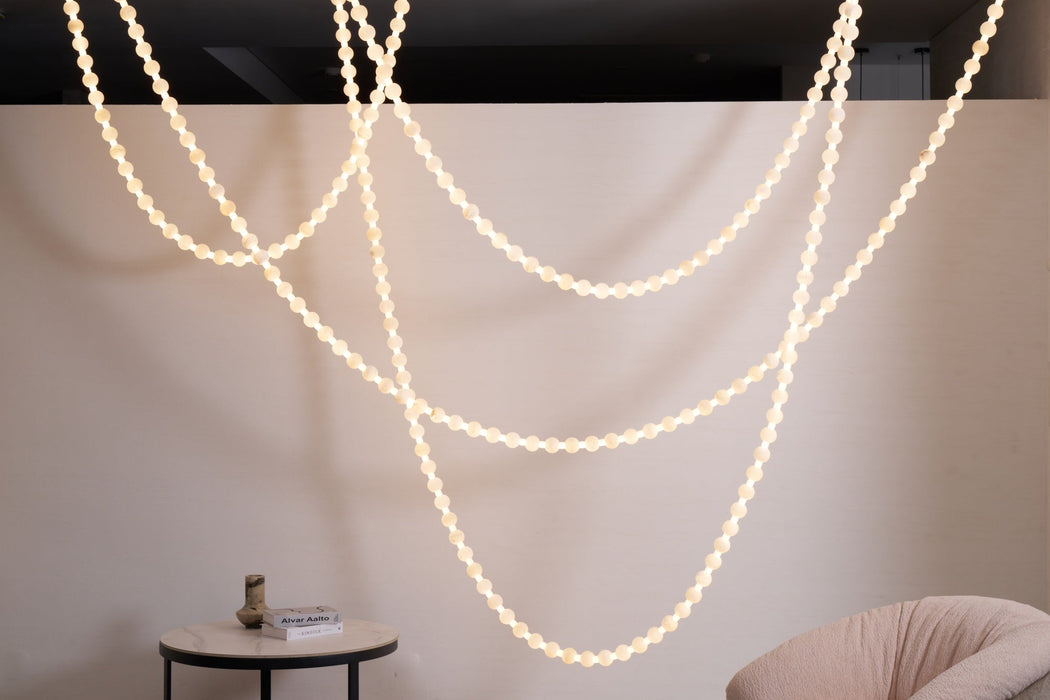 Alabaster Pearl Necklace Chandelier - Simprolos