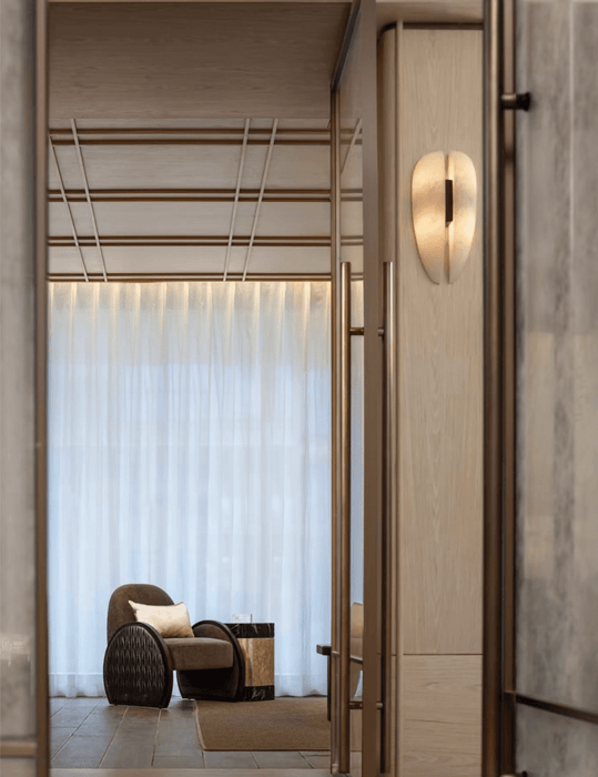 Alabaster Veil Wall Sconce - Simprolos
