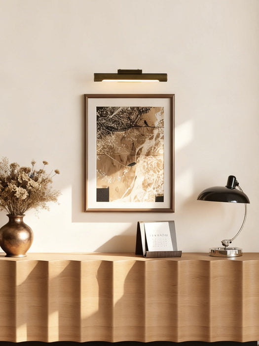 Apollo Brass Wall Light - Simprolos