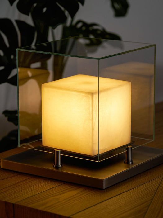 Arqra Alabaster Table Lamp - Simprolos