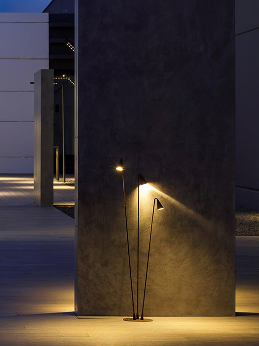 Bellflower Outdoor Floor Lamp - Simprolos