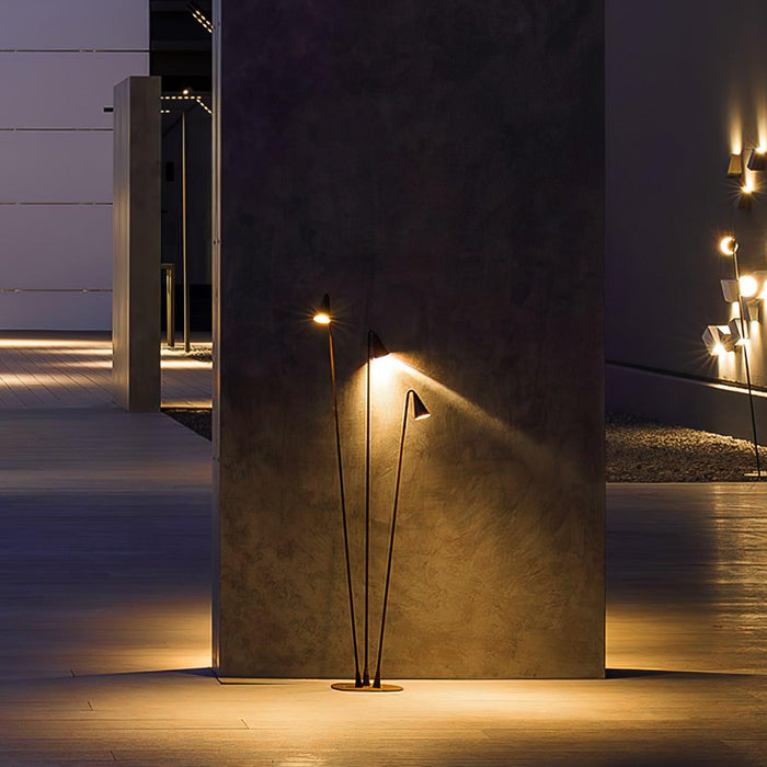 Bellflower Outdoor Floor Lamp - Simprolos
