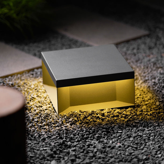 Black Box Outdoor Post Light - Simprolos