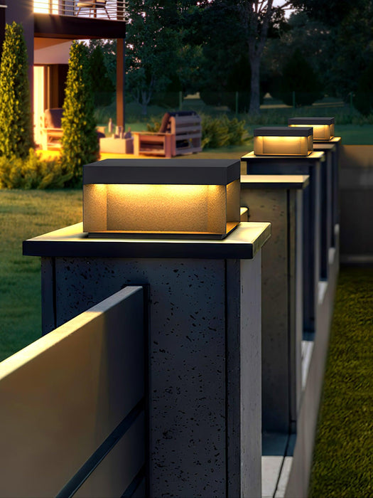 Black Box Outdoor Post Light - Simprolos