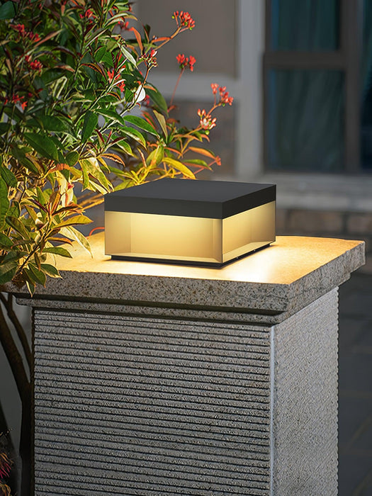 Black Box Outdoor Post Light - Simprolos