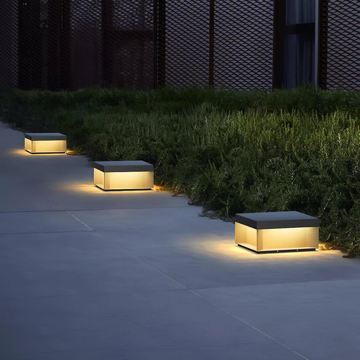 Black Box Outdoor Post Light - Simprolos