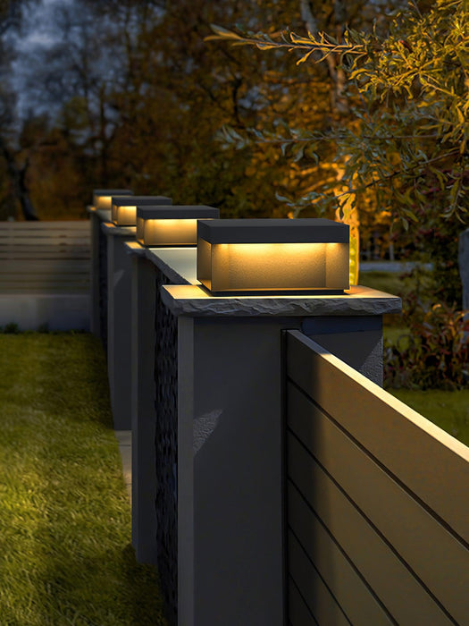 Black Box Outdoor Post Light - Simprolos