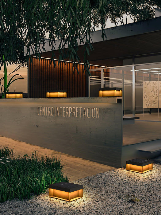 Black Box Outdoor Post Light - Simprolos