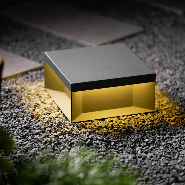 Black Box Outdoor Post Light - Simprolos