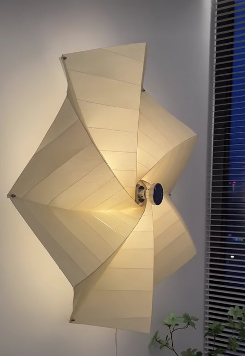 Bloom Petals Wall Lamp - Simprolos