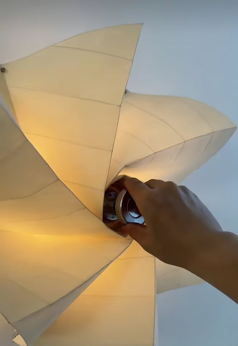 Bloom Petals Wall Lamp - Simprolos