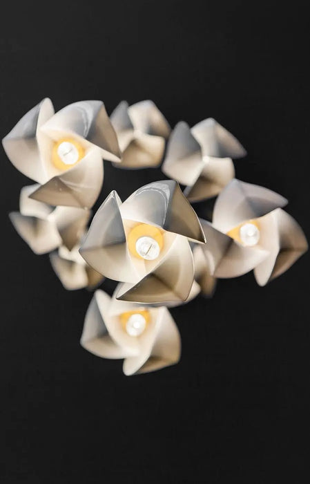 Bloom Staircase Chandelier - Simprolos