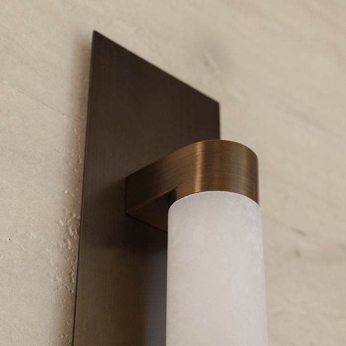 Columnar Alabaster Sconce - Simprolos