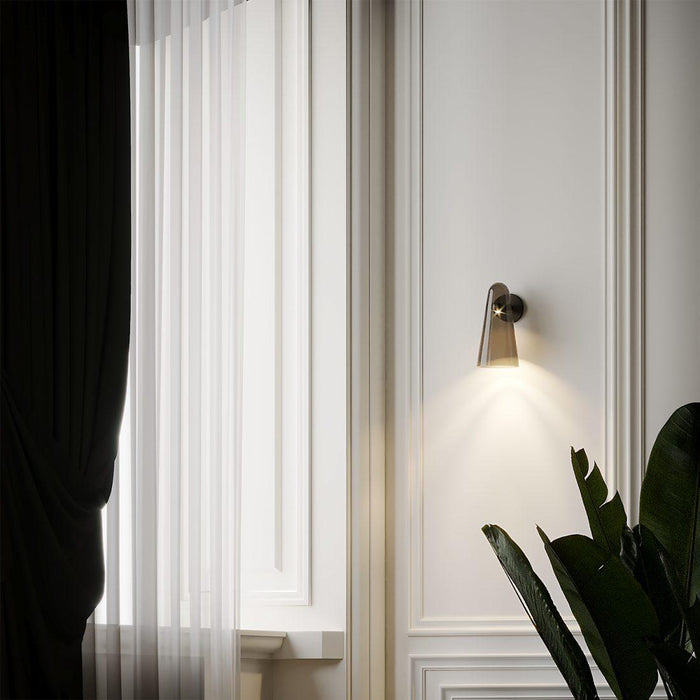 Conical Glass Wall Lamp - Simprolos