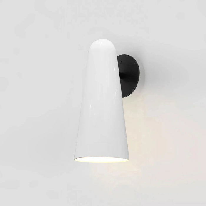 Conical Glass Wall Lamp - Simprolos