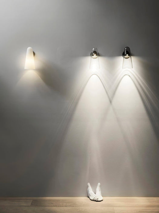 Conical Glass Wall Lamp - Simprolos