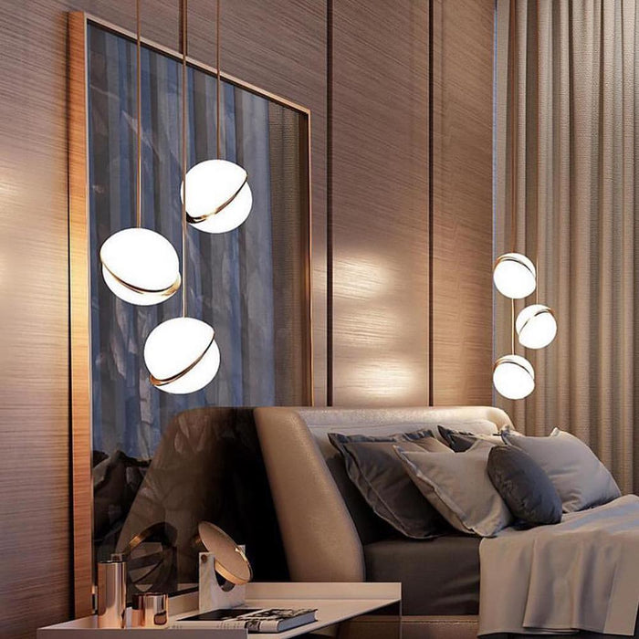 Crescent Pendant Lamp - Simprolos