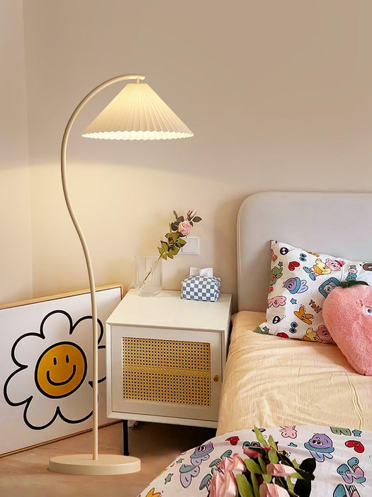 Crescini Pleated Floor Lamp Simprolos