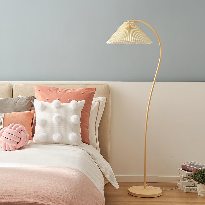 Crescini Pleated Floor Lamp Simprolos