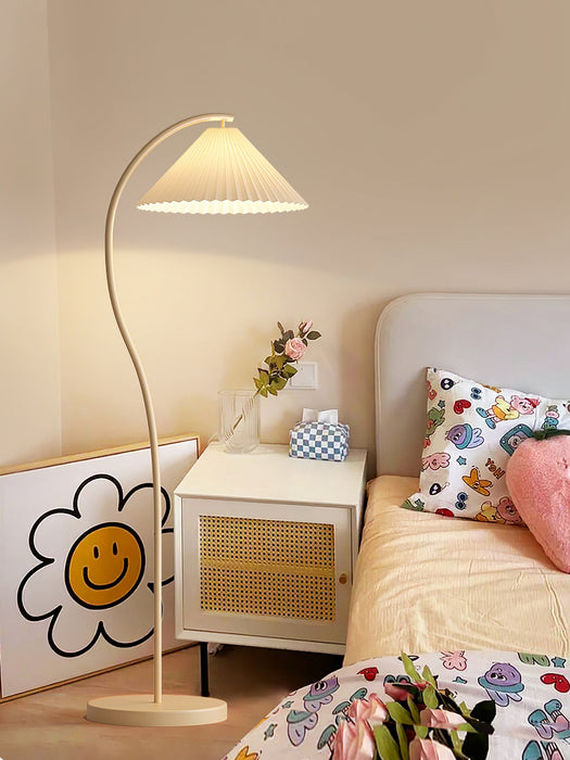 Crescini Pleated Floor Lamp Simprolos