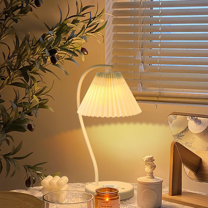 Crescini Pleated Table Lamp - Simprolos