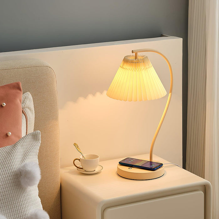 Crescini Pleated Table Lamp - Simprolos
