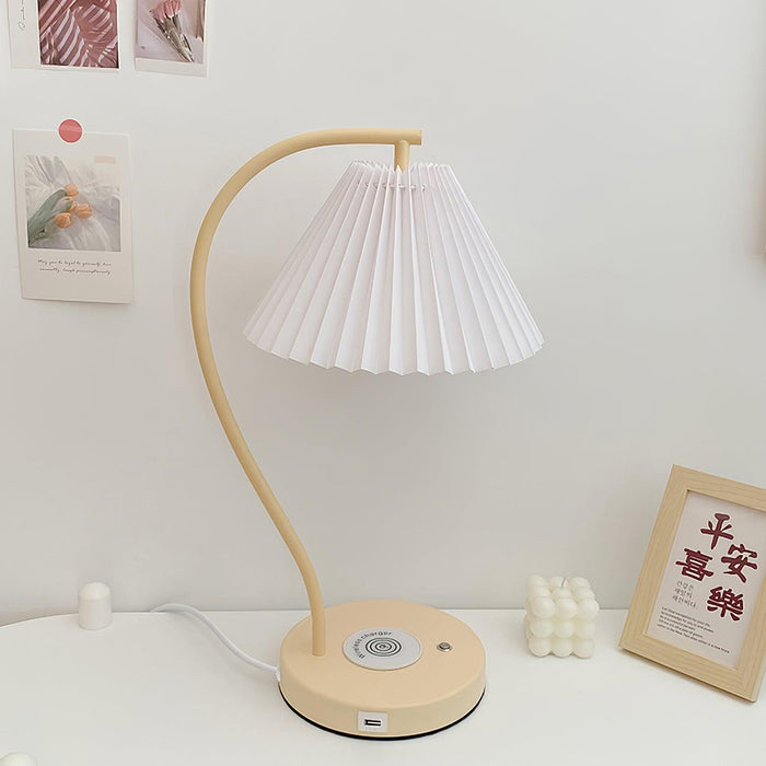 Crescini Pleated Table Lamp - Simprolos