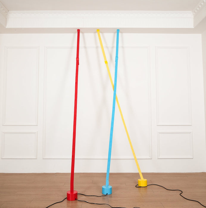 Elastica Arbitrary Floor Lamp - Simprolos