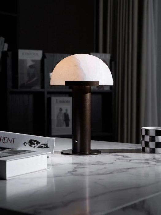 Elegance Alabaster Table Lamp - Simprolos