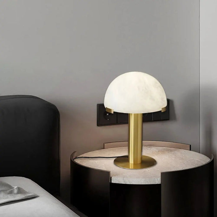 Elegance Alabaster Table Lamp - Simprolos