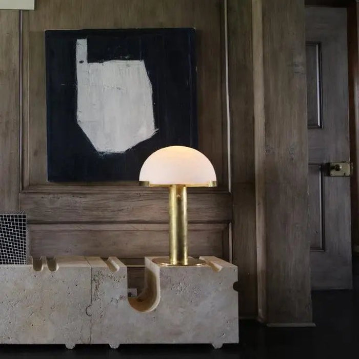 Elegance Alabaster Table Lamp - Simprolos
