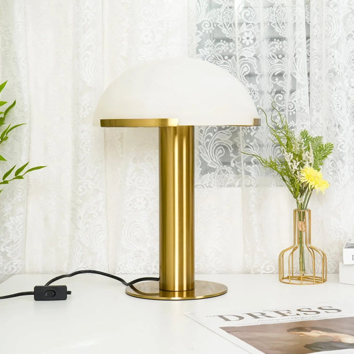 Elegance Alabaster Table Lamp - Simprolos