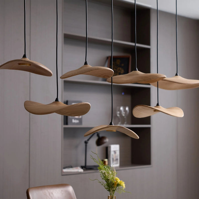 Empty Leaf Chandelier - Simprolos