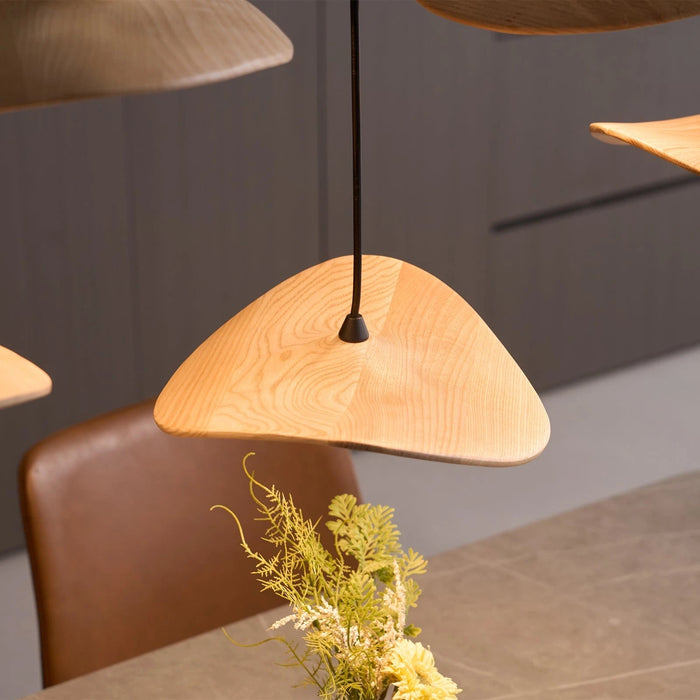 Empty Leaf Chandelier - Simprolos