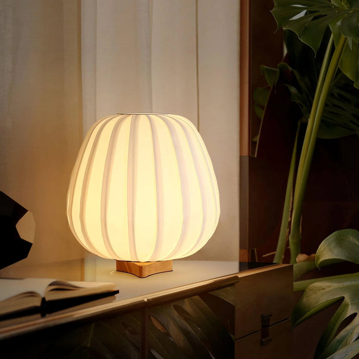 Fabric Minimalist Table Lamp - Simprolos