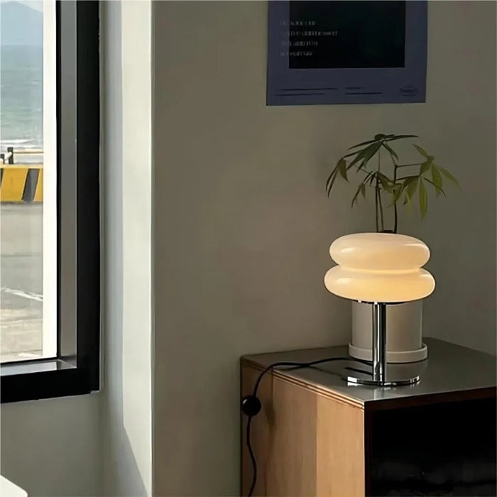 Finn Bauhaus Minimalist Glass Table Lamp - Simprolos