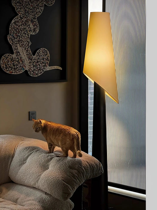 Flag Floor Lamp - Simprolos