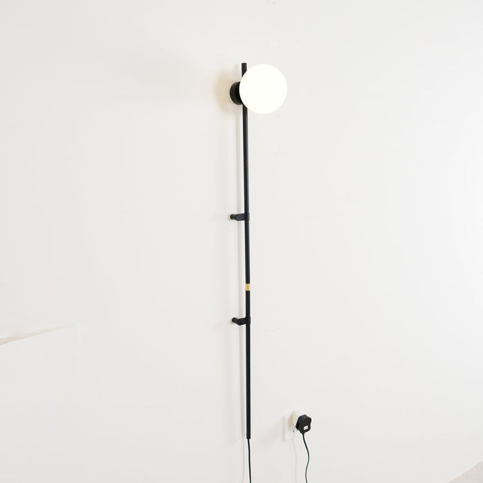 Funiculi Plug In Wall Lamp - Simprolos