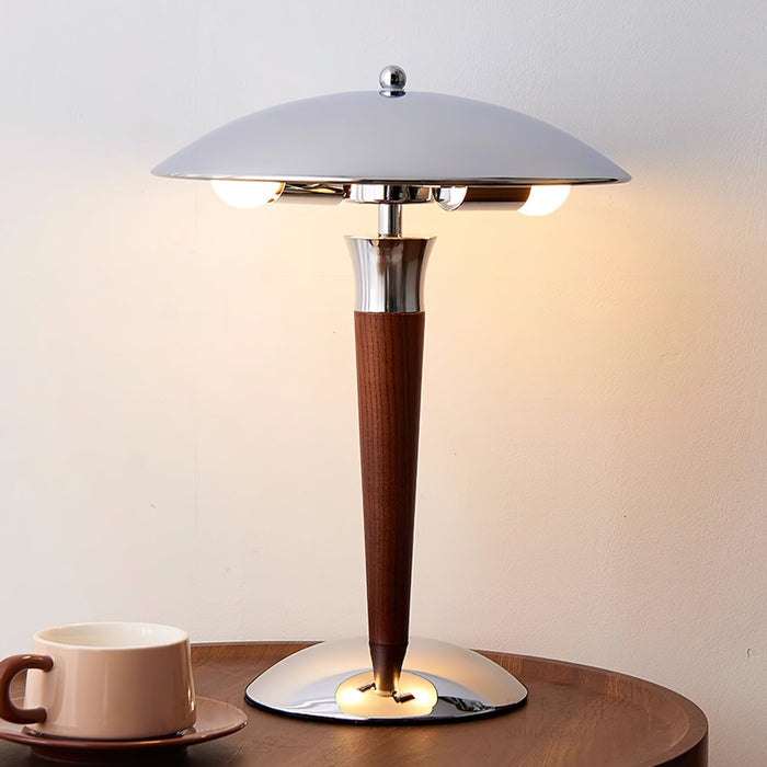 Helmet Table Lamp - Simprolos