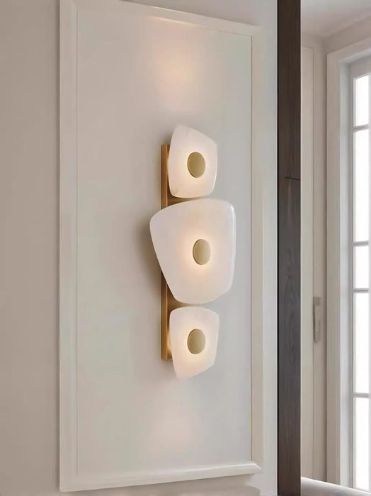 Holmdel Alabaster Wall Lamp - Simprolos