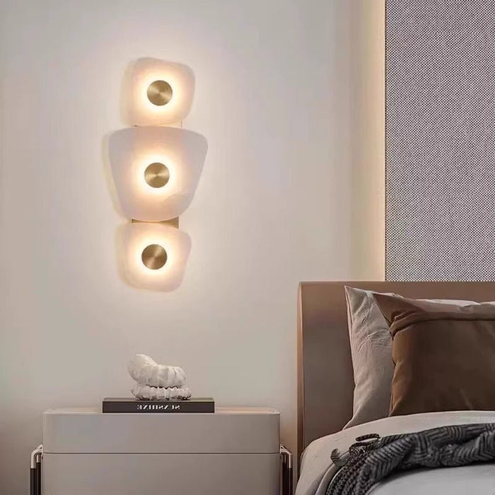 Holmdel Alabaster Wall Lamp - Simprolos