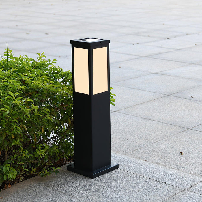 Kuzco Bollard Solar Outdoor Light - Simprolos