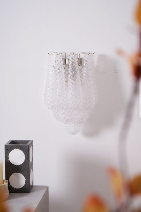 Lagoon Bloom Wall Lamp - Simprolos