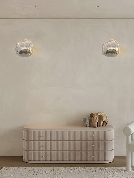 Lava Plug - in Wall Lamp - Simprolos