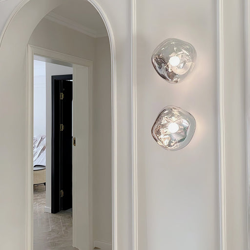 Lava Plug - in Wall Lamp - Simprolos