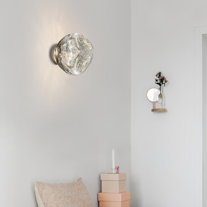 Lava Plug - in Wall Lamp - Simprolos