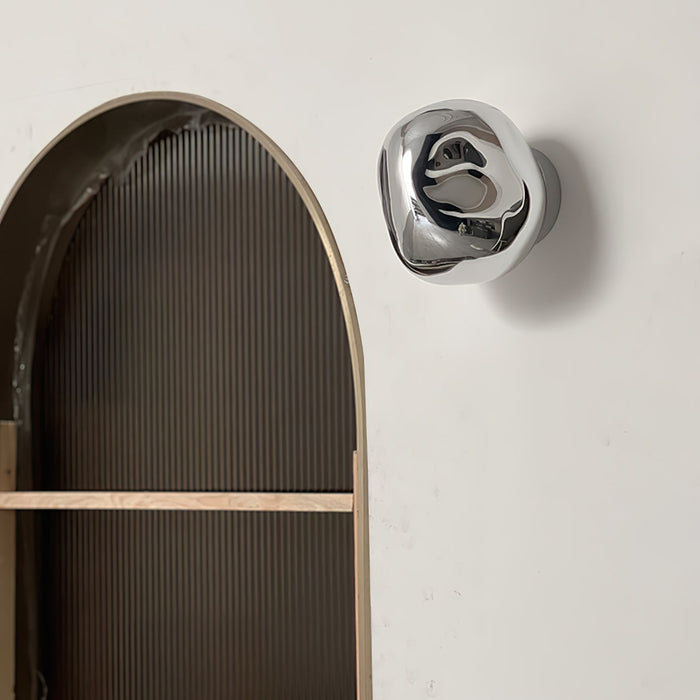 Lava Plug - in Wall Lamp - Simprolos