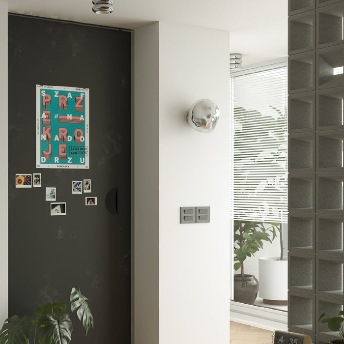 Lava Plug - in Wall Lamp - Simprolos