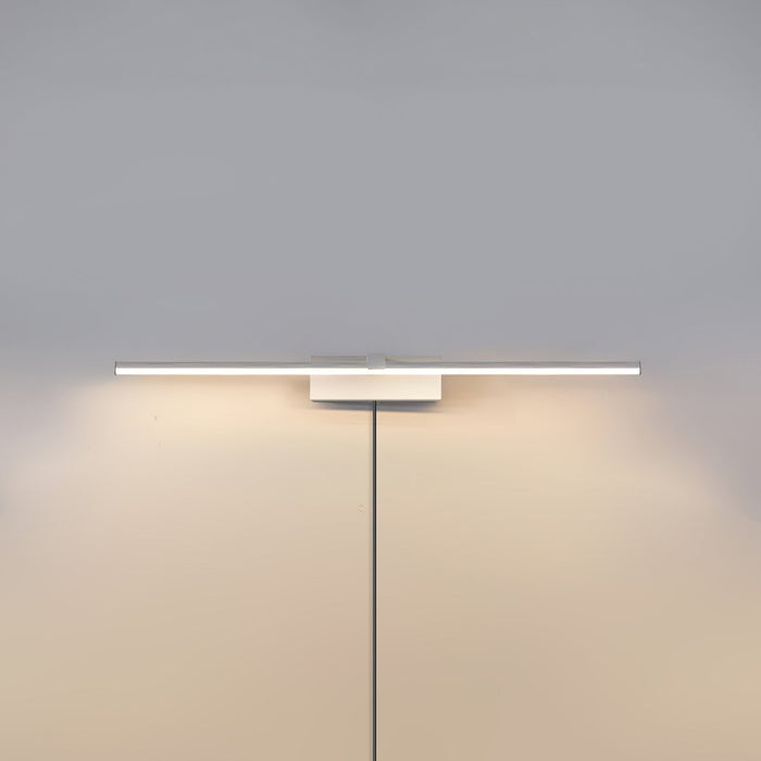 Linear Mirror Plug - in Wall Light - Simprolos