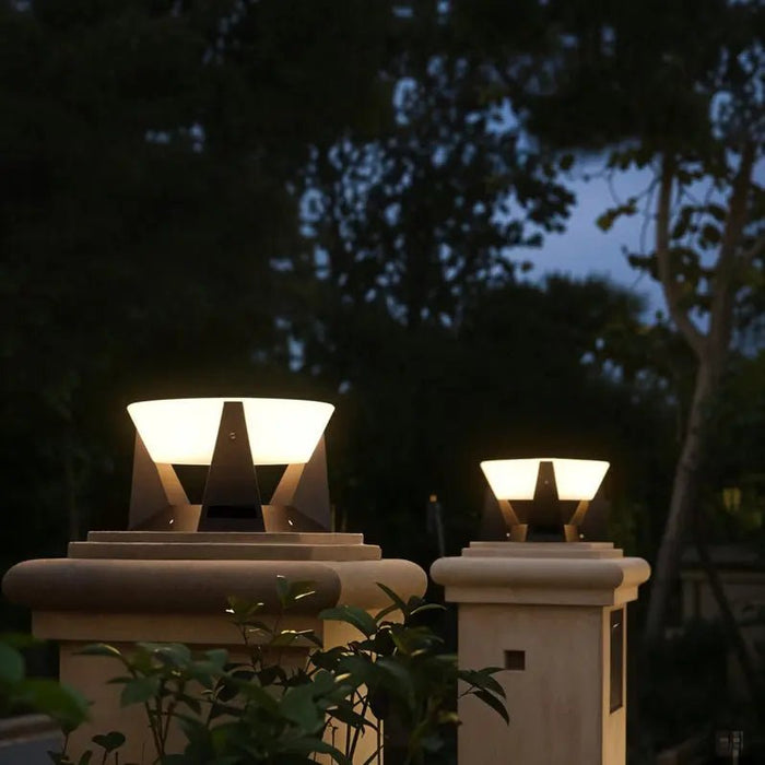 Lito Outdoor Garden Lamp - Simprolos